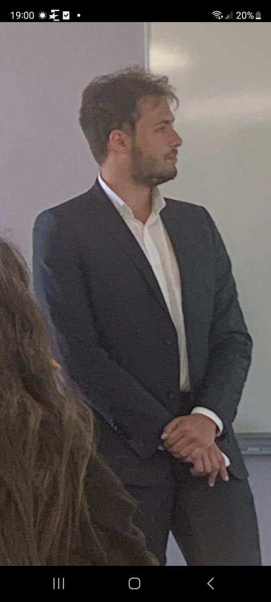 Profil de Roger-pierre
